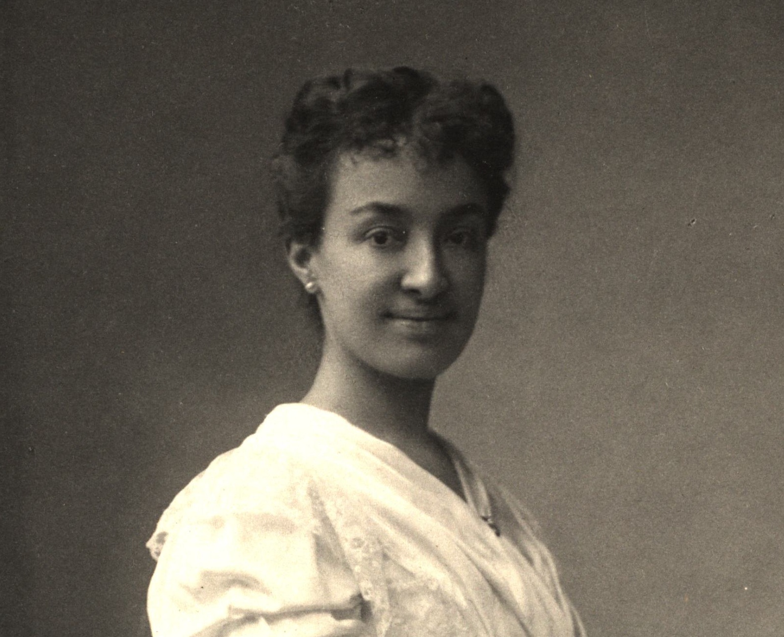 Introducing Juliette Folville (1870-1946)